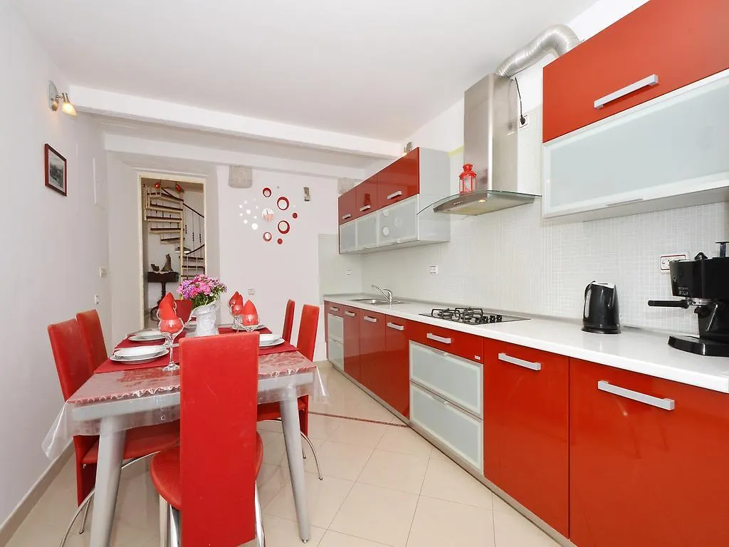 Apartment Nikolina Trogir