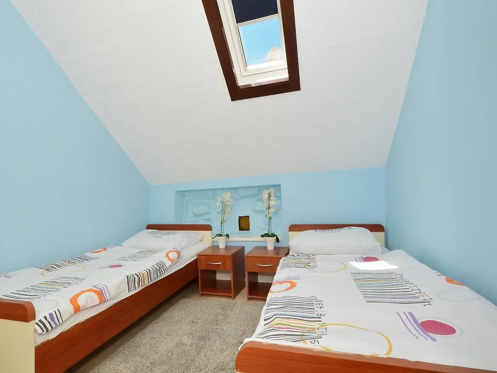 Apartment Nikolina Trogir